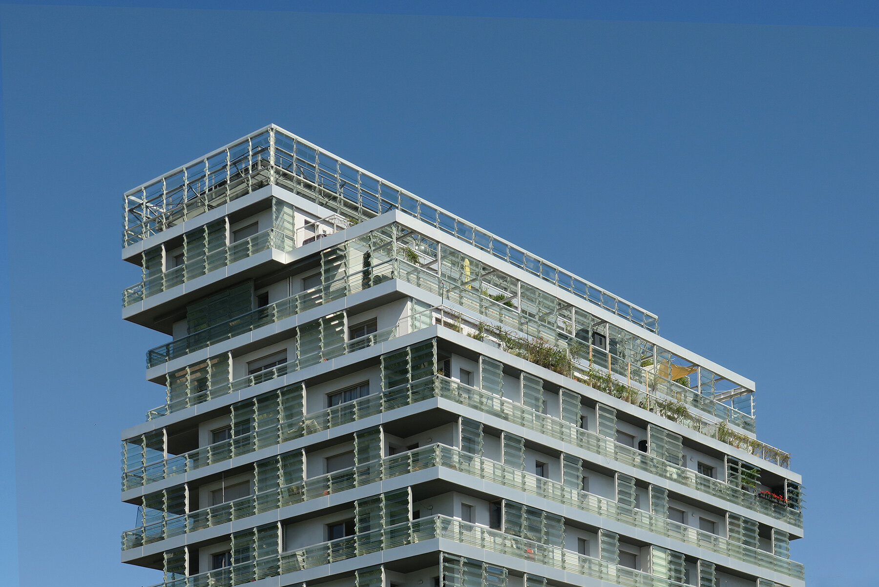 paul-clemence-paris-eco-district-designboom-full-2