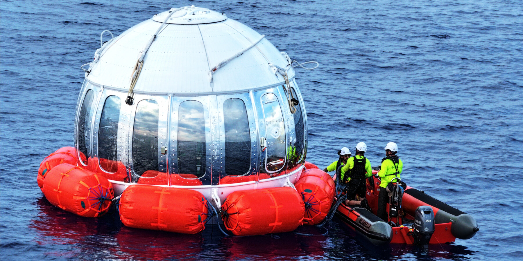 space-perspective-test-flight-2-neptune-excelsior-spaceship-deisgnboom-ban