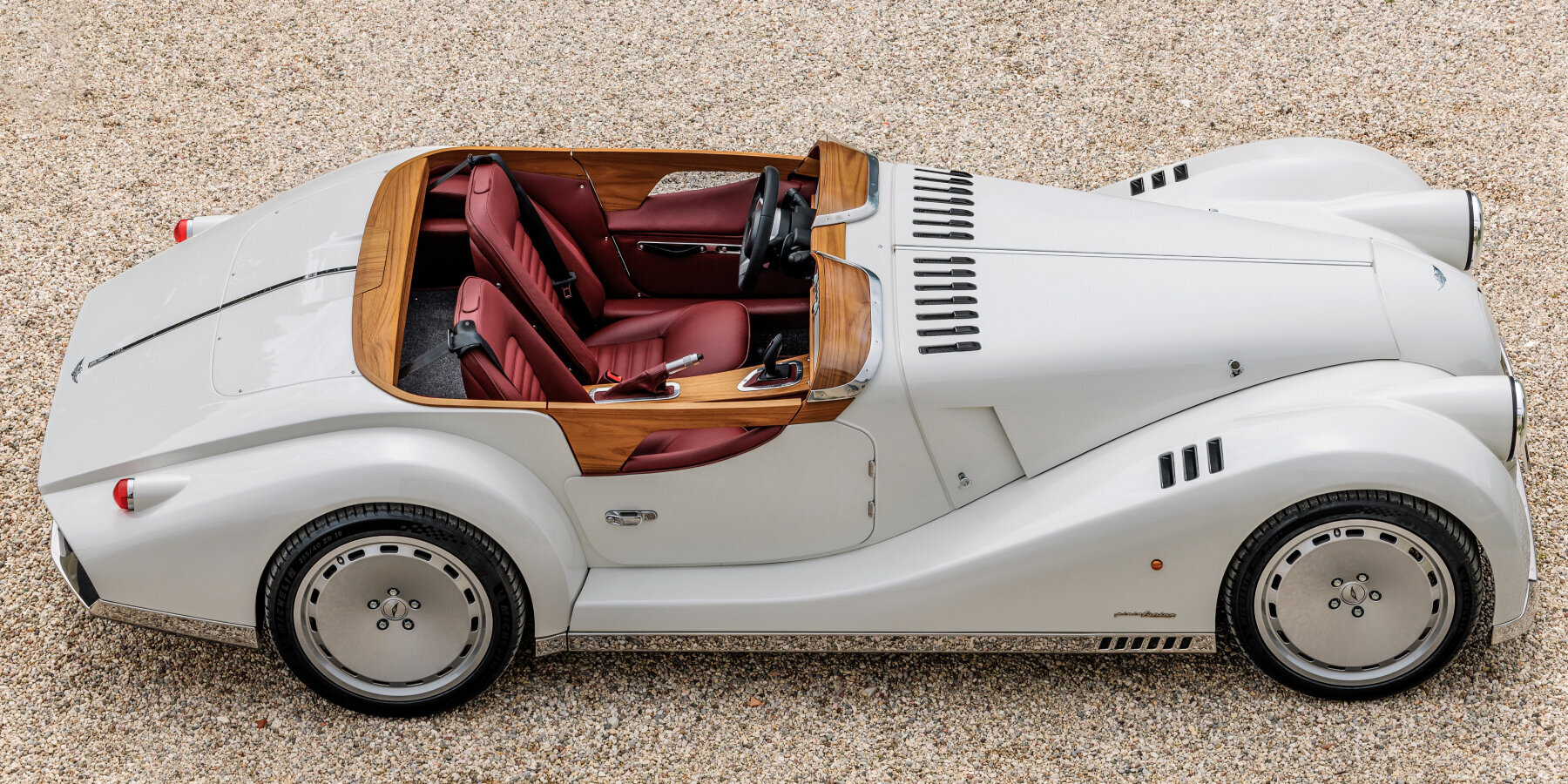 top-cars-of-2024-production-concept-designboom-ban3